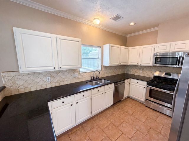4215 River Ranch Drive, Pasadena, TX 77505