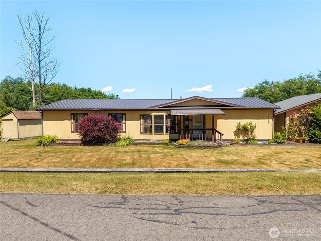 39058 Shoreview Drive NE, Hansville, WA 98340