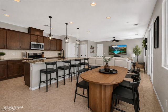 10383 Andele Avenue, Las Vegas, NV 89166