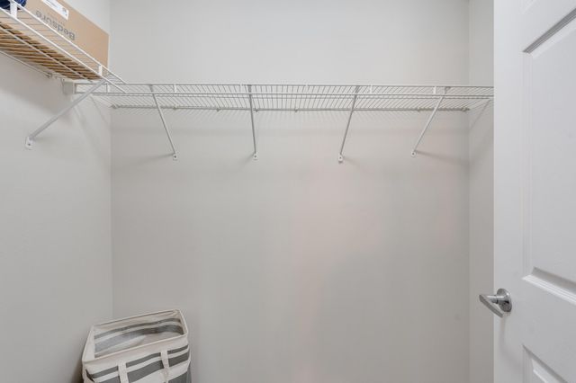 4274 Calinda Lane, 225, Niceville, FL 32578