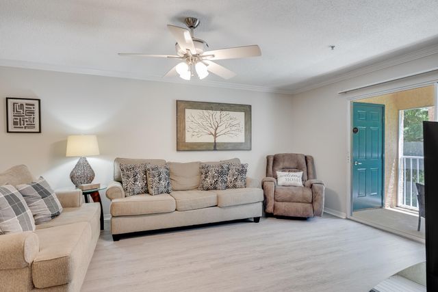 4274 Calinda Lane, 225, Niceville, FL 32578