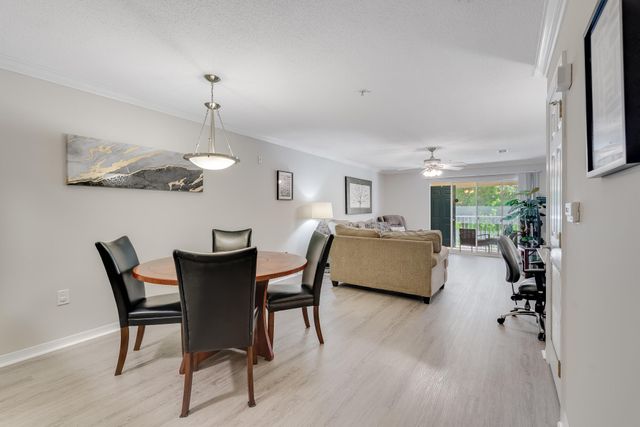 4274 Calinda Lane, 225, Niceville, FL 32578