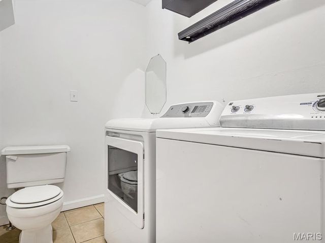 327 Collinsville Avenue, Collinsville, IL 62234