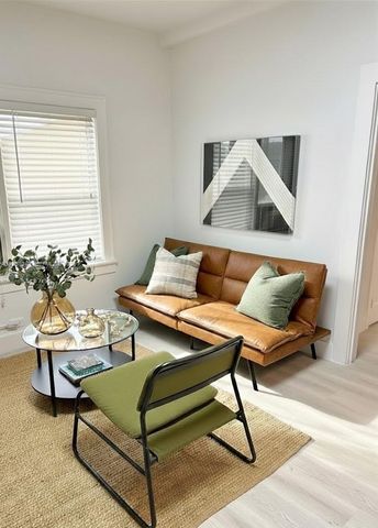 126 Mendoza Ave 2, Coral Gables, FL 33134