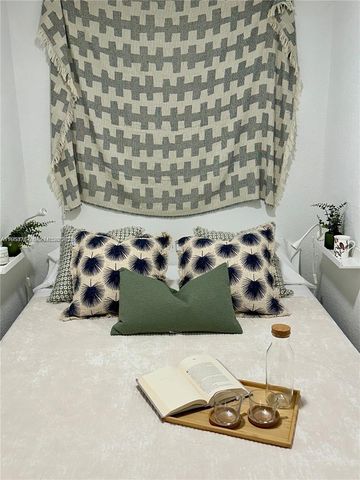 126 Mendoza Ave 2, Coral Gables, FL 33134