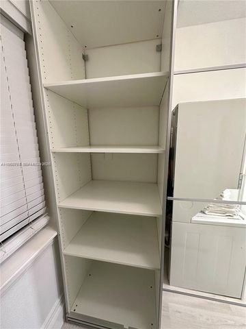 126 Mendoza Ave 2, Coral Gables, FL 33134