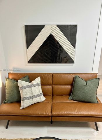 126 Mendoza Ave 2, Coral Gables, FL 33134