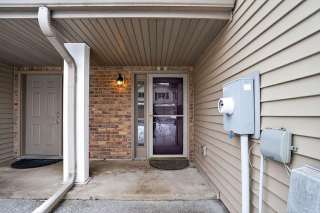 6375 13th Street N, Oakdale, MN 55128