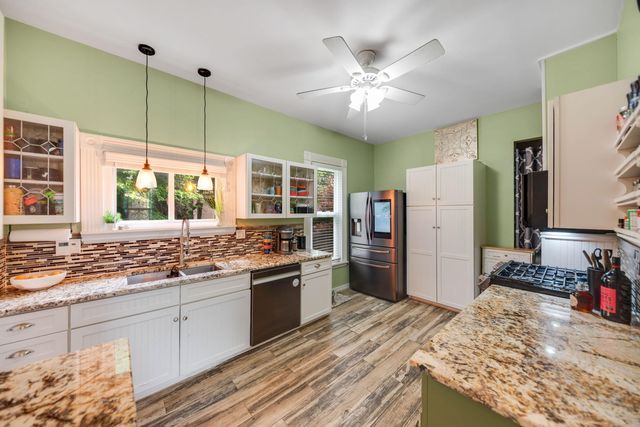 1406 Indiana Avenue, La Porte, IN 46350