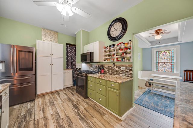 1406 Indiana Avenue, La Porte, IN 46350