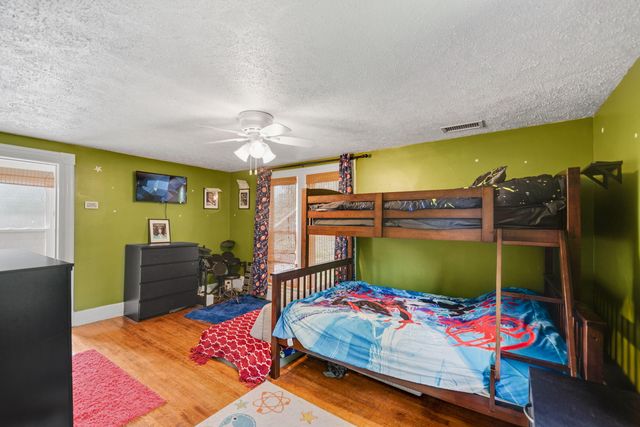 1406 Indiana Avenue, La Porte, IN 46350