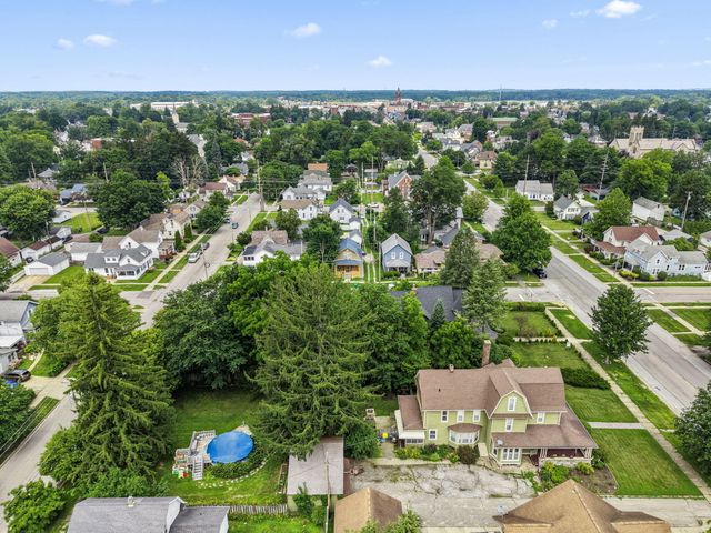 1406 Indiana Avenue, La Porte, IN 46350