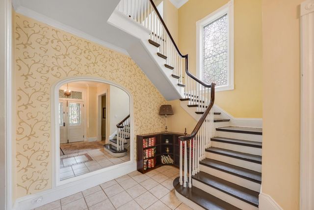 1406 Indiana Avenue, La Porte, IN 46350