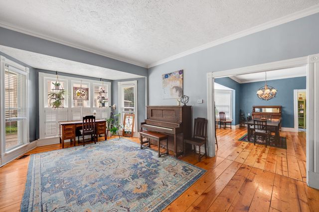 1406 Indiana Avenue, La Porte, IN 46350
