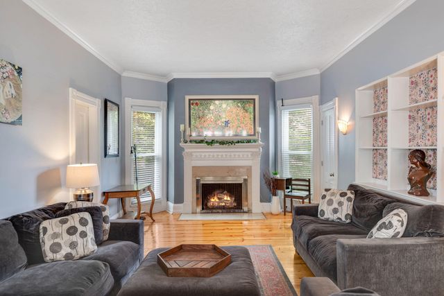 1406 Indiana Avenue, La Porte, IN 46350