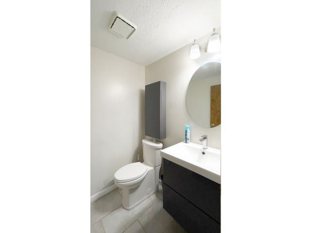 11538 Eden Ridge Court, Indianapolis, IN 46236