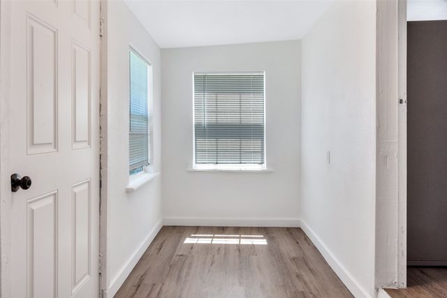107 E 11th, Kemp, TX 75143