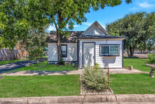 107 E 11th, Kemp, TX 75143