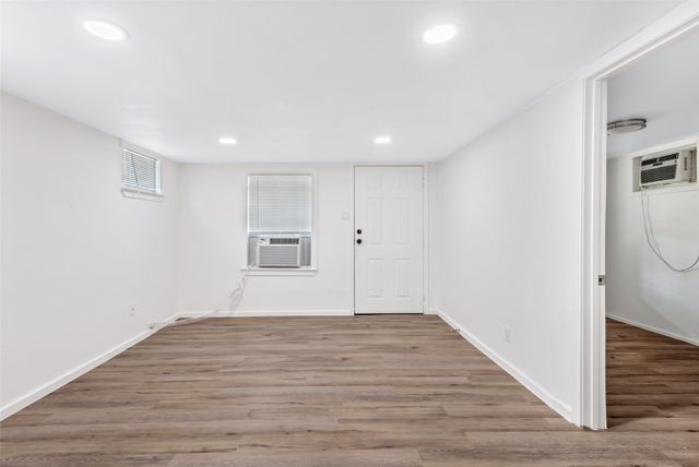 107 E 11th, Kemp, TX 75143