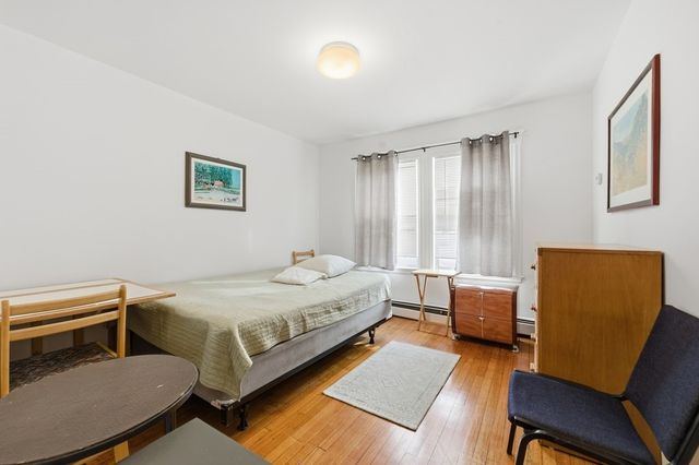 42 West Baltimore 18, Lynn, MA 01902