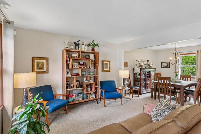 3411 48th Street, Des Moines, IA 50310