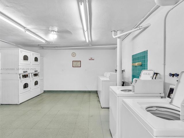 6901 Cypress Rd B12, Plantation, FL 33317