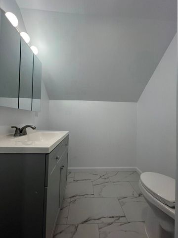 809 DEPOT STREET, Youngwood, PA 15697