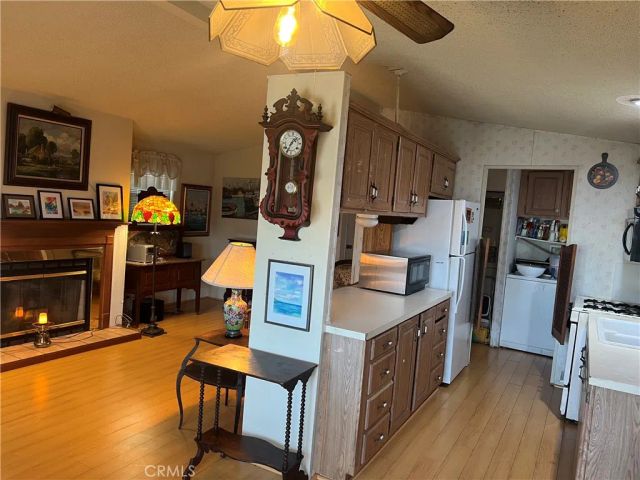 21001 Plummer 34, Chatsworth, CA 91311