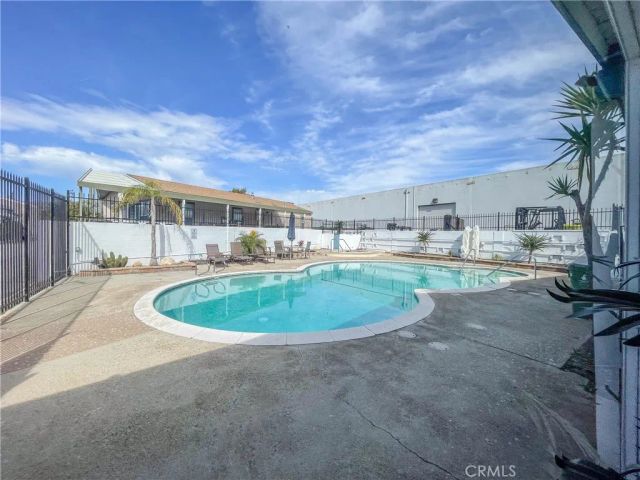21001 Plummer 34, Chatsworth, CA 91311