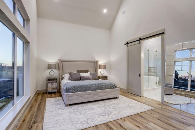 104 Turney Trace Lane, Round Top, TX 78954