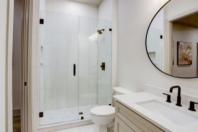 104 Turney Trace Lane, Round Top, TX 78954