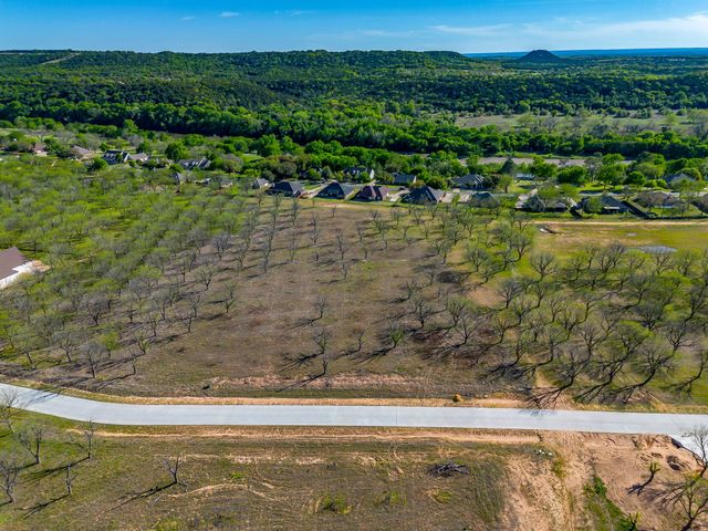 3113 E Landings S, Granbury, TX 76049