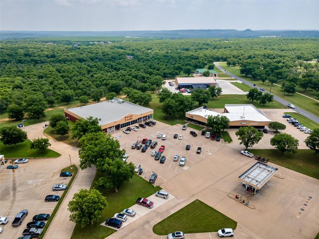 3113 E Landings S, Granbury, TX 76049