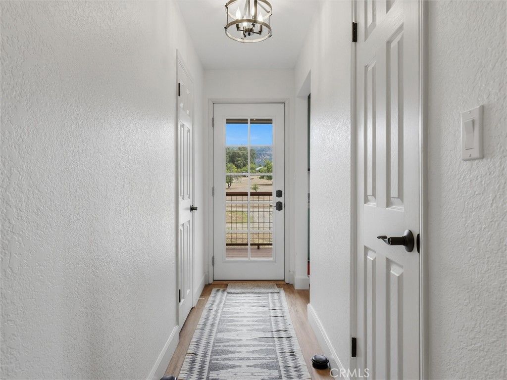 Image 2 of property listing at 3137 Triangle, Mariposa, CA 95338