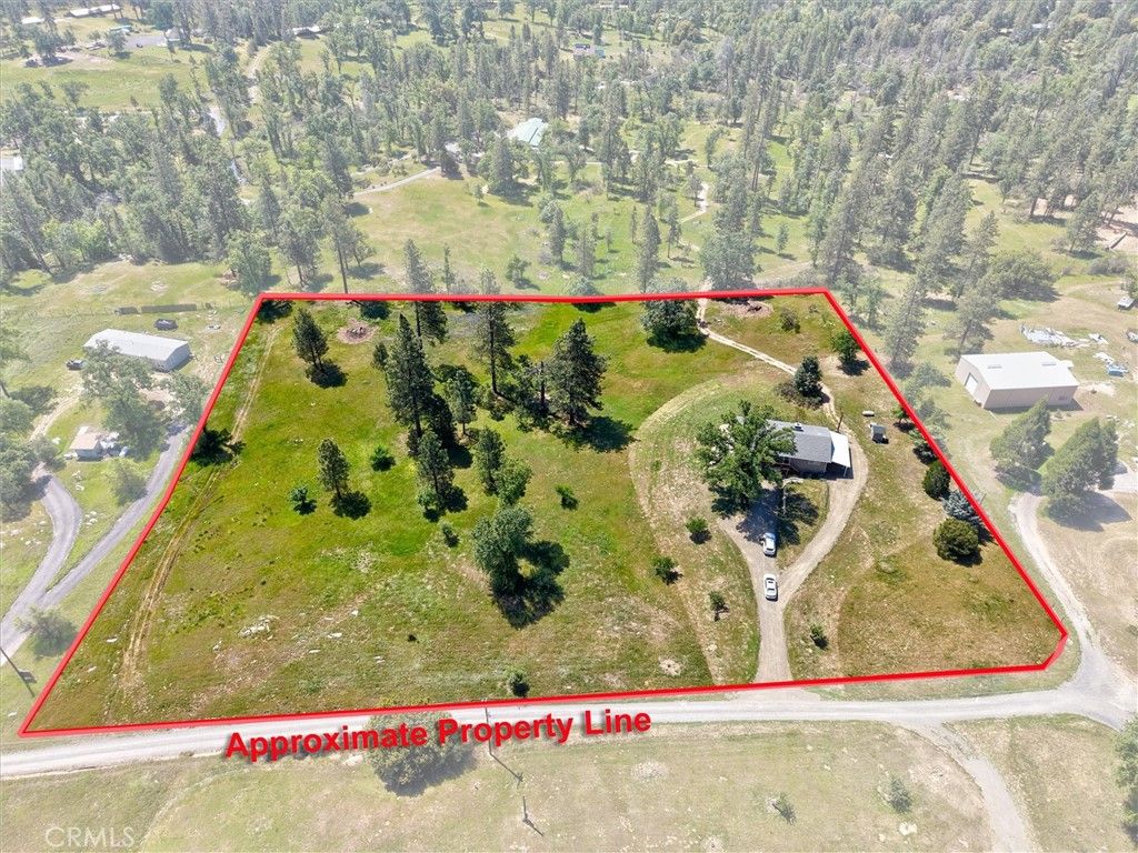Image 38 of property listing at 3137 Triangle, Mariposa, CA 95338