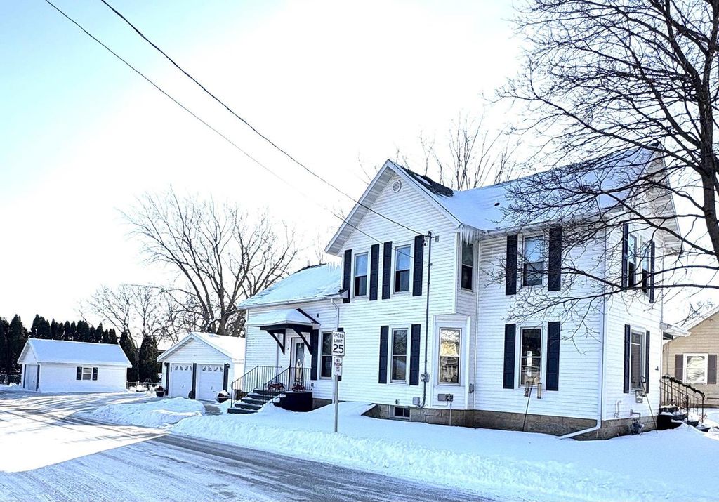 602 Parkview Drive, Milton, WI 53563