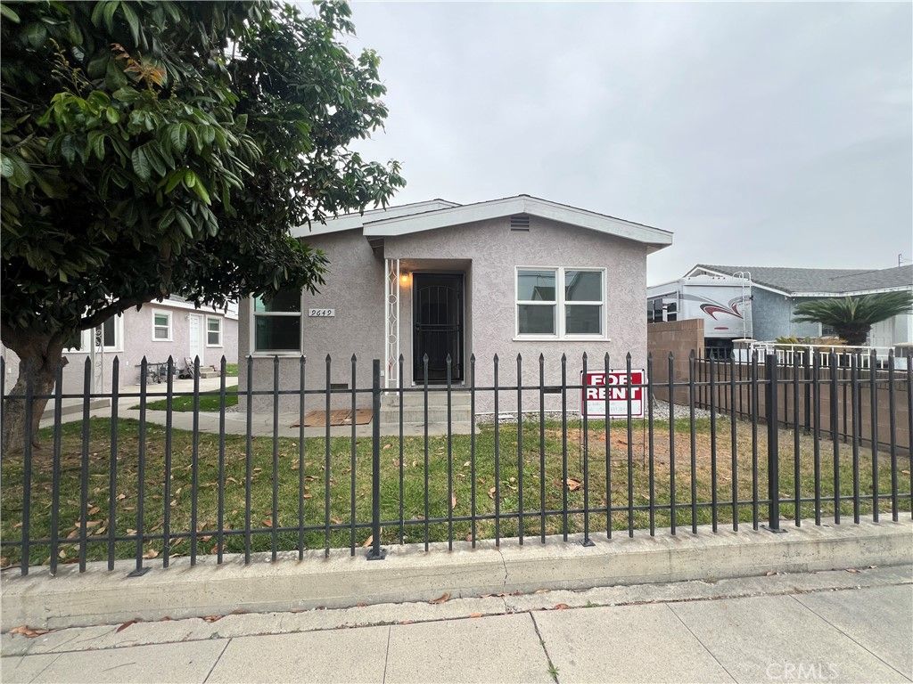 9649 Harvard st, Bellflower, CA 90706