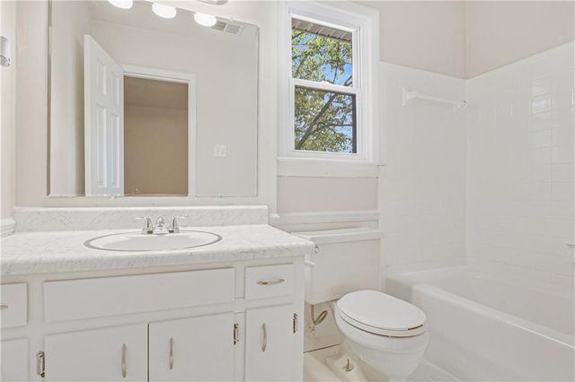 2215 Angela Drive SW, Lilburn, GA 30047