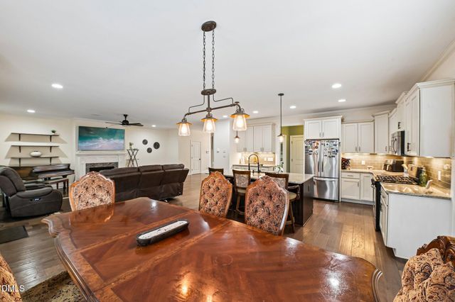 1009 Heritage Hills Way, Wake Forest, NC 27587