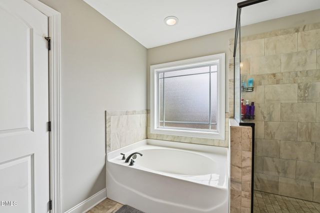 1009 Heritage Hills Way, Wake Forest, NC 27587