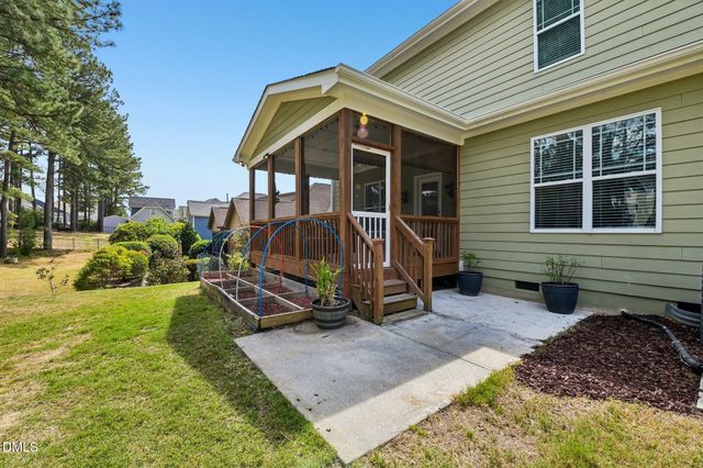 1009 Heritage Hills Way, Wake Forest, NC 27587