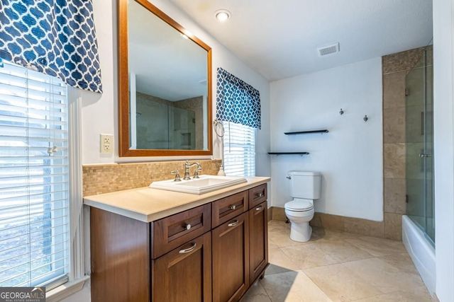 5 Plantation Drive NE A, Atlanta, GA 30324