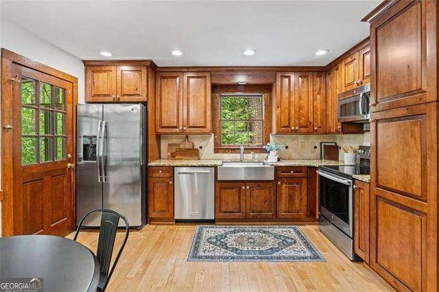 4037 Crossfield Place, Marietta, GA 30062