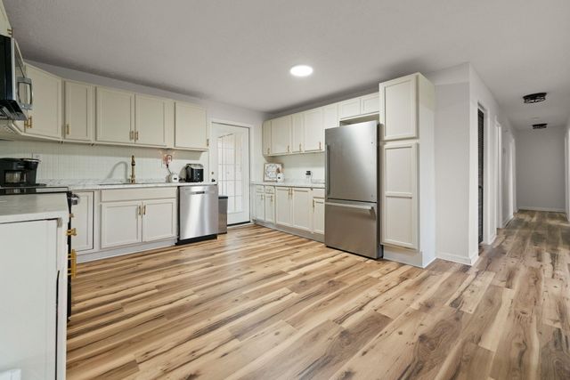 1726 Mildred Road, Mckee, KY 40447