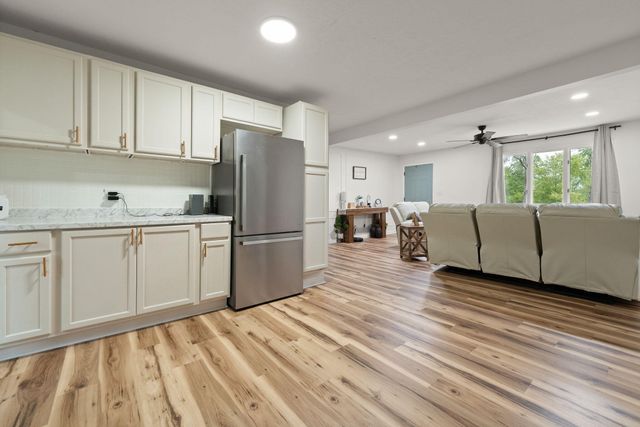 1726 Mildred Road, Mckee, KY 40447