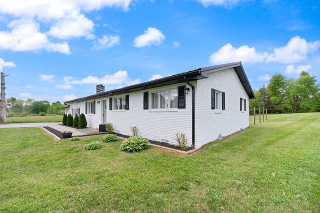 1726 Mildred Road, Mckee, KY 40447