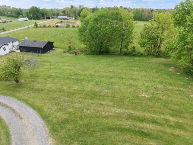 1726 Mildred Road, Mckee, KY 40447