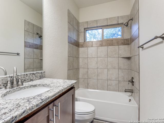 100 James Box, Blanco, TX 78606