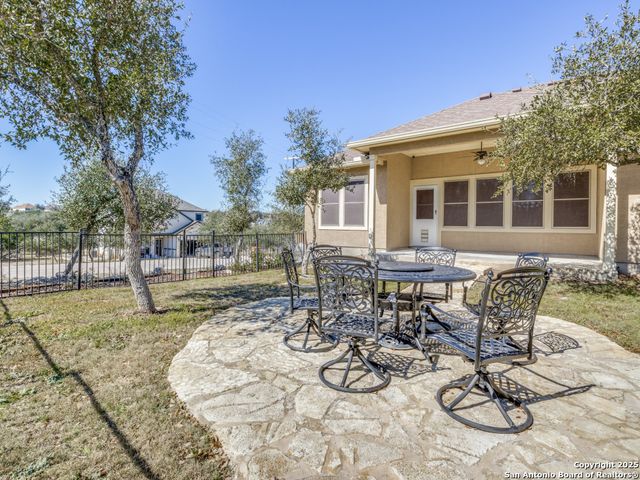 100 James Box, Blanco, TX 78606