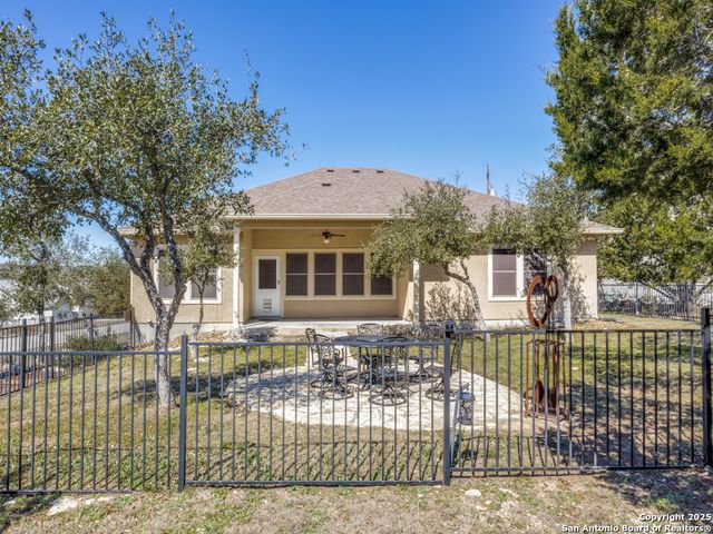 100 James Box, Blanco, TX 78606